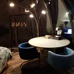 La Bulle Au Bois Dormant D'ovifat *
