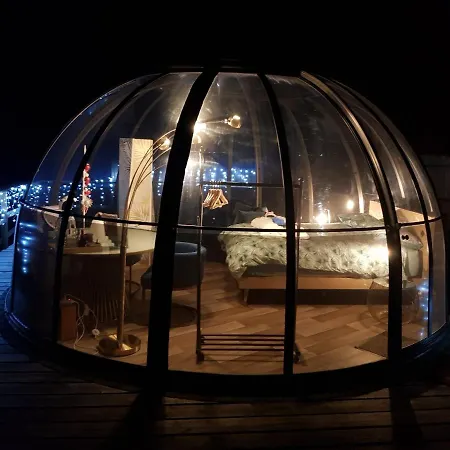 La Bulle Au Bois Dormant D'ovifat Alojamento de Turismo Selvagem
