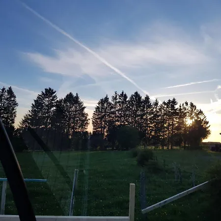 La Bulle Au Bois Dormant D'ovifat Lodge *