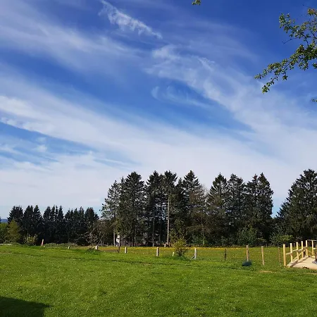 Lodge La Bulle Au Bois Dormant D'ovifat *