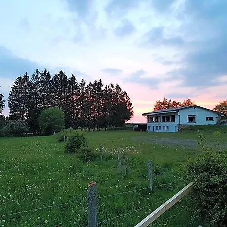 La Bulle Au Bois Dormant D'ovifat