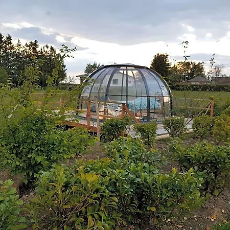 La Bulle Au Bois Dormant D'ovifat
