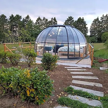 אכסניה La Bulle Au Bois Dormant D'ovifat רוברטוויל